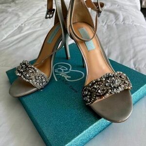 Womens Heels for special occasions